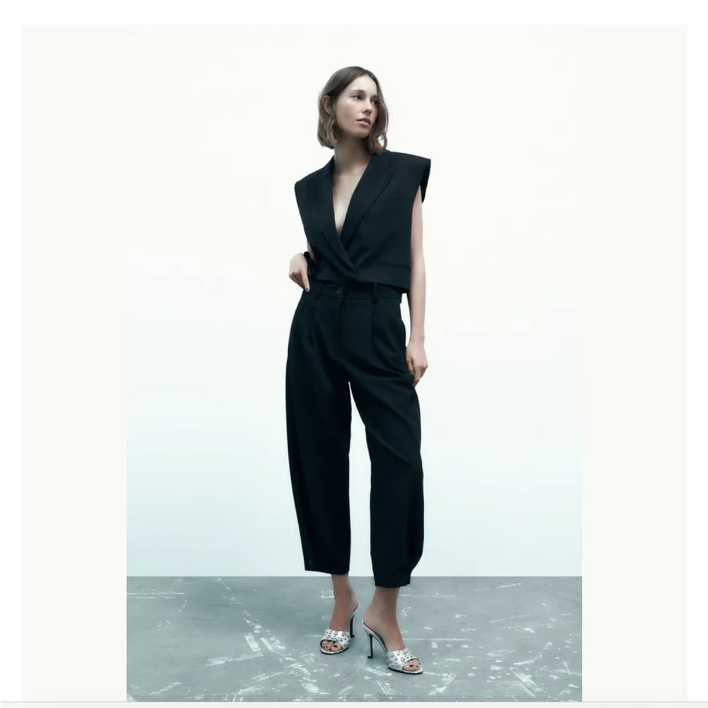 Zara cropped vest